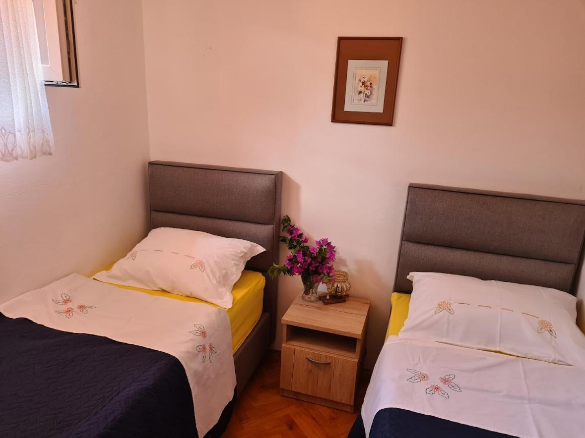 Bakaric Apartment *